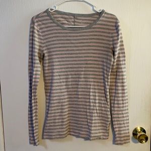 Gap long sleeve shirt